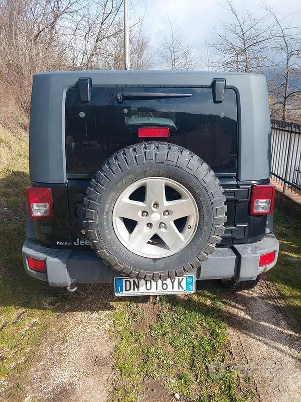 Usata Jeep Wrangler 2008 Nero SUV