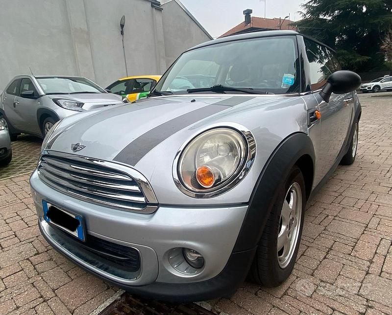 Usata Mini Cooper 2010 Utilitaria