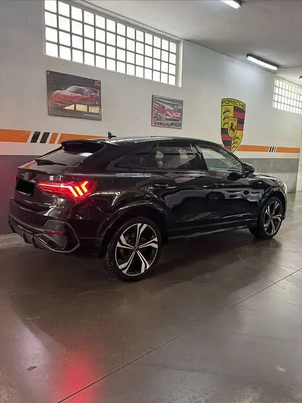 Usata Audi Q3 Sportback S-Line 200 CV (147 kW) 2024 Nero SUV