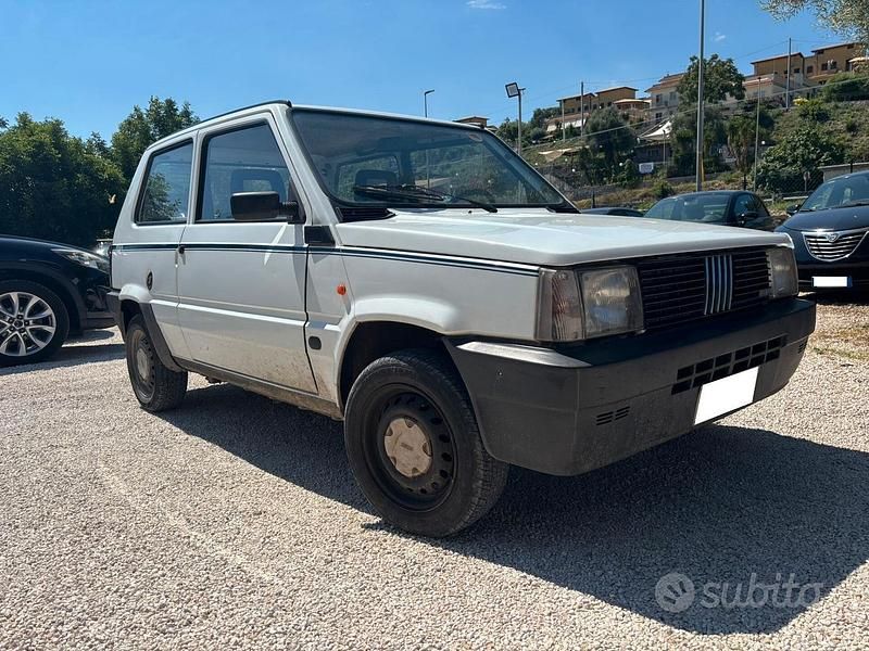 Usata Fiat 750 Young 44 CV (32 kW) 1998 Bianco Utilitaria