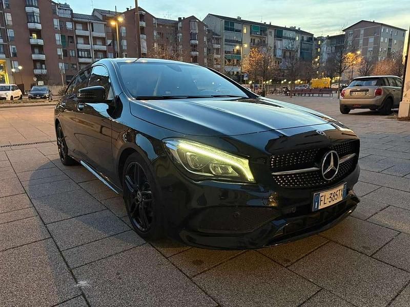 Usata Mercedes CLA220 Premium 177 CV (130 kW) 2017 Nero Berlina