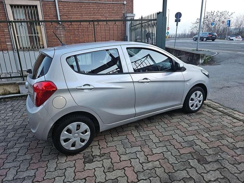 Usata Opel Karl Cosmo 75 CV (55 kW) 2016 Argento Utilitaria