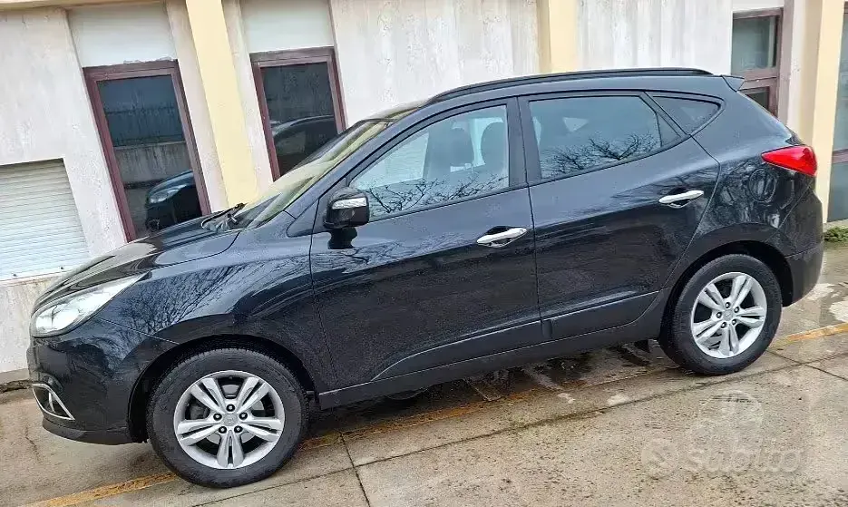 Usata Hyundai ix35 115 CV (84 kW) 2011 Nero SUV