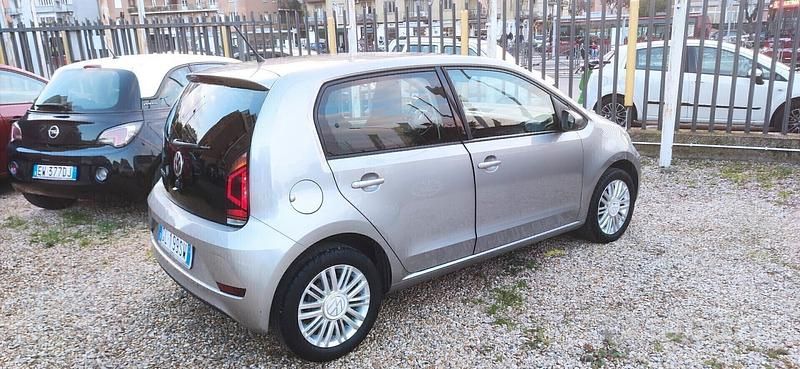 Usata VW up! R 65 CV (47 kW) 2022 Grigio Utilitaria