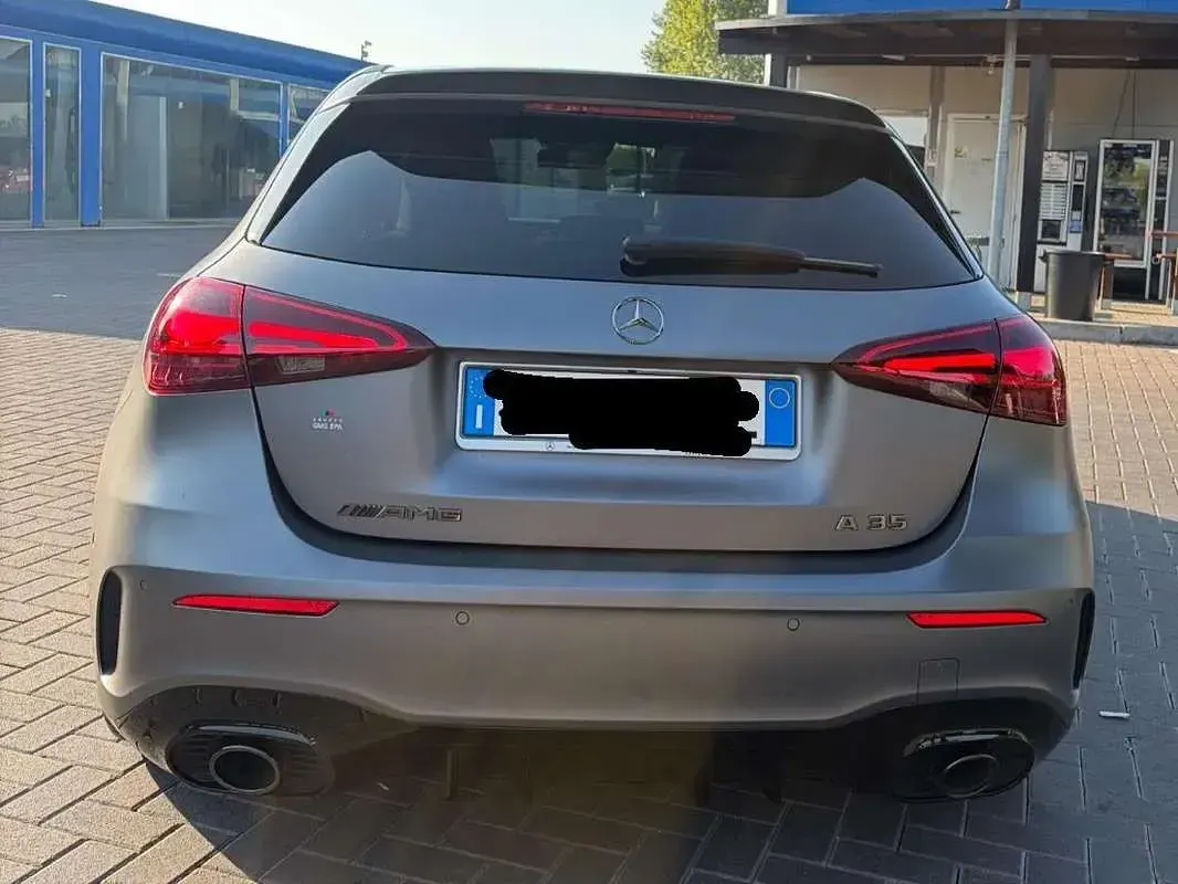 Usata Mercedes A35 AMG AMG 310 CV (228 kW) 2024 Grigio Berlina