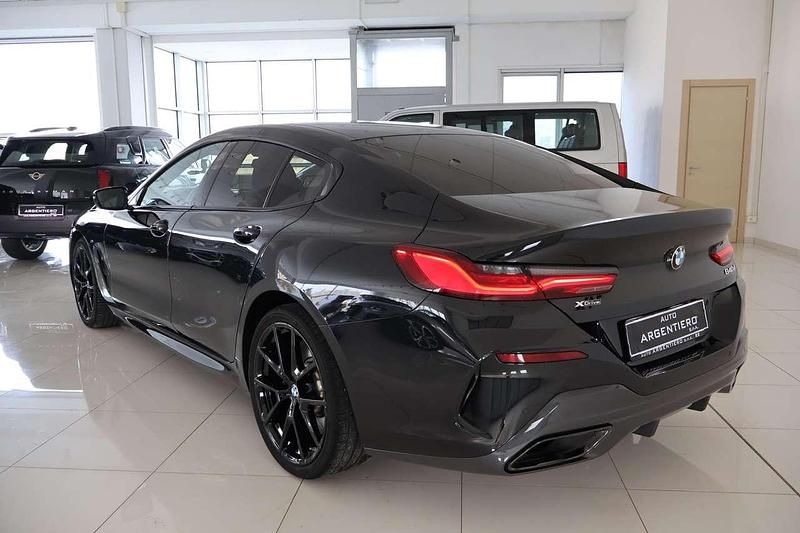 Begagnad BMW 840 340 HK (250 kW) 2025 Svart Sportkupé