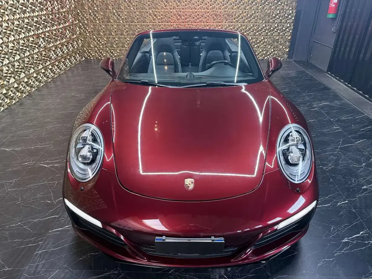Usata Porsche 911 420 CV (308 kW) 2017 Rosso Cabrio