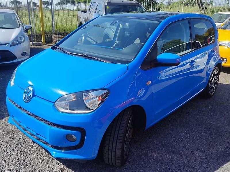 Usata VW up! high up! 75 CV (55 kW) 2015 Blu/azzurro Utilitaria