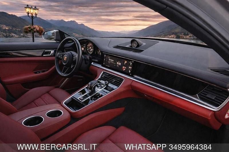 Usata Porsche Panamera Sport Turismo 441 CV (324 kW) 2023 Argento Station wagon