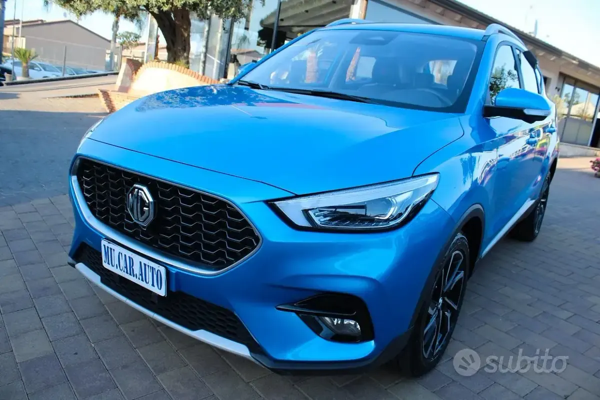 Usata MG ZS Luxury 106 CV (77 kW) 2024 Bluazzurro SUV