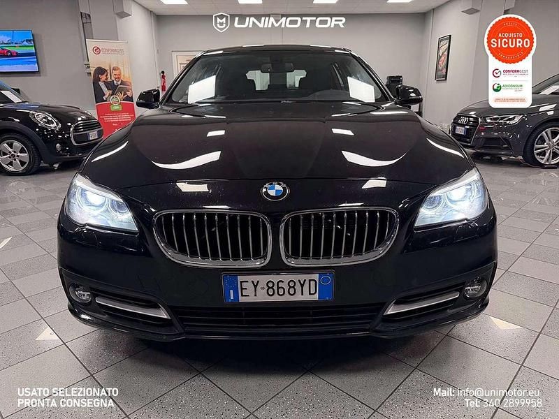 Usata BMW 520 Luxury Line 190 CV (139 kW) 2015 Nero Station wagon