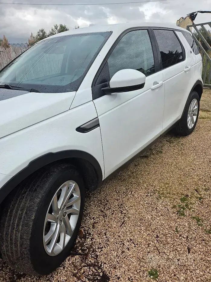 Usata Land Rover Discovery 150 CV (110 kW) 2017 Bianco SUV
