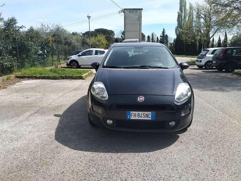 Usata Fiat Grande Punto Dynamic 90 CV (66 kW) 2017 Utilitaria