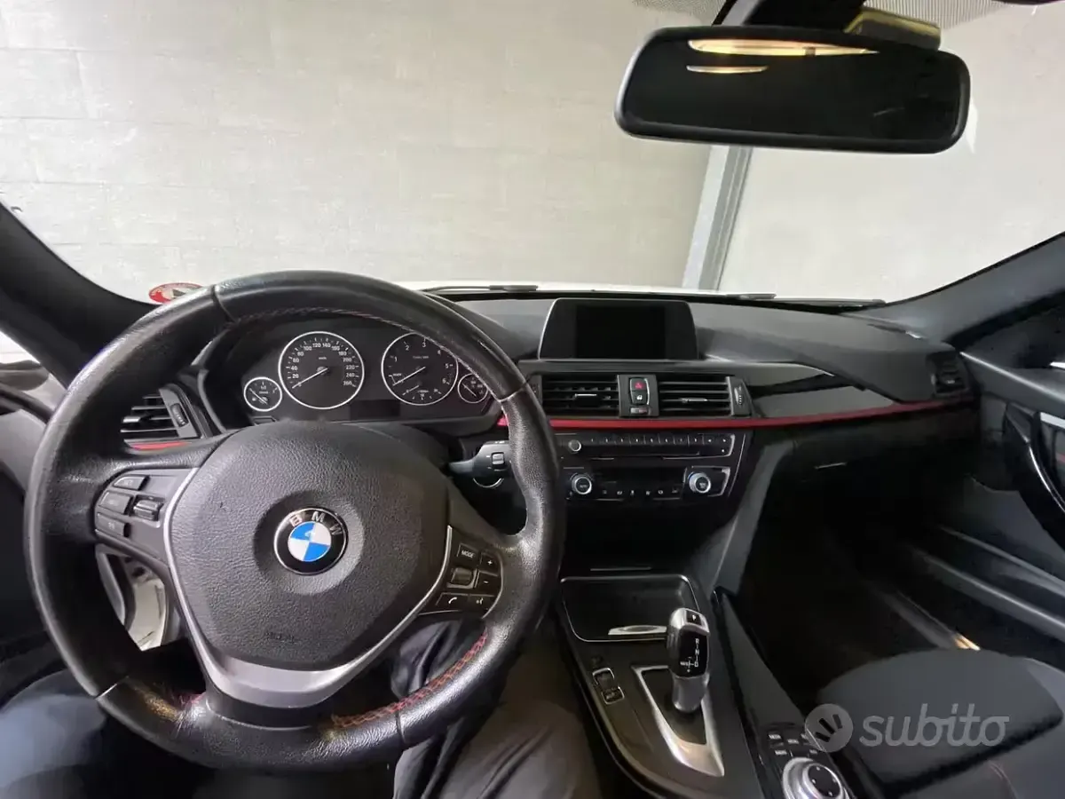 Usata BMW 318 Efficient Dynamics 143 CV (105 kW) 2014 Bianco Station wagon