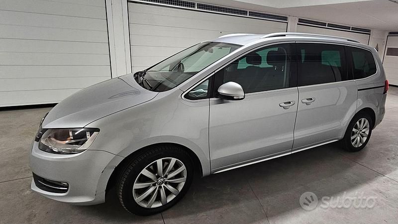 Usata VW Sharan 2015 Grigio Monovolume