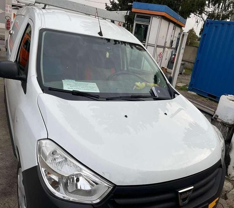 Usata Dacia Dokker Ambiance 83 CV (61 kW) 2020 Bianco Monovolume