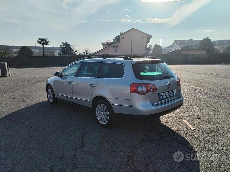 Usata VW Passat Comfortline 150 CV (110 kW) 2009 Grigio Station wagon