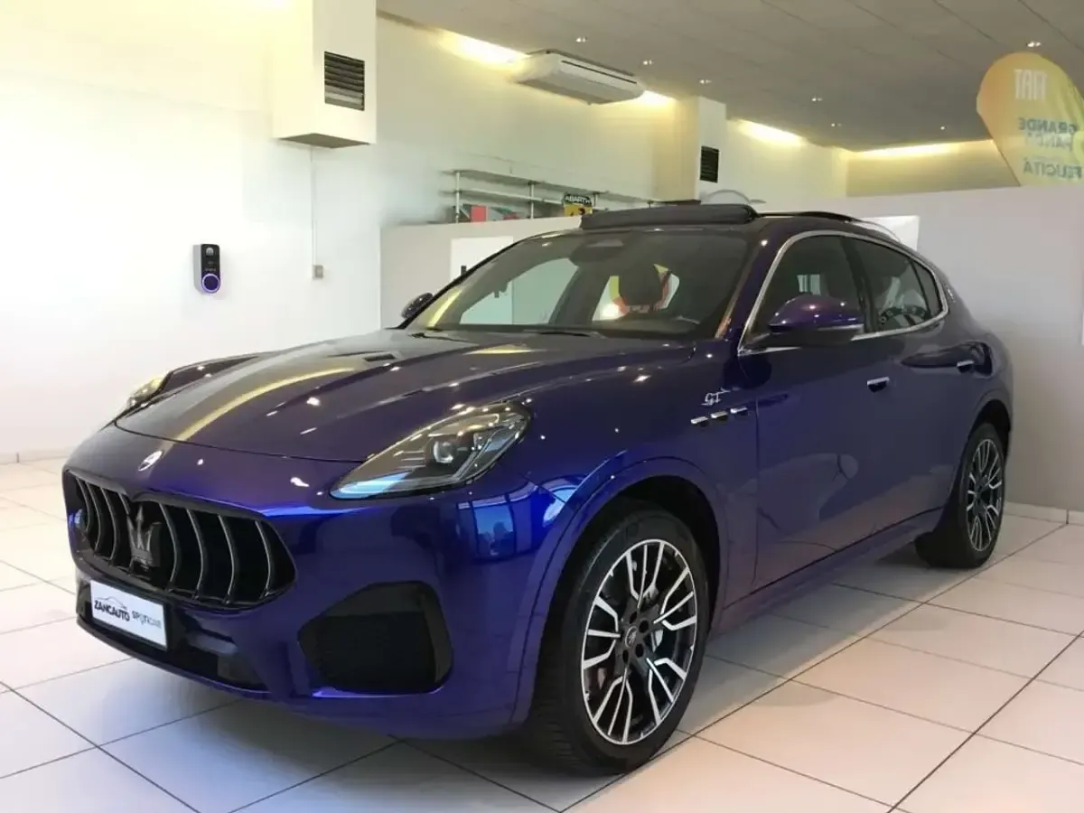 Usata Maserati Grecale GT 300 CV (220 kW) 2022 Blu/azzurro SUV