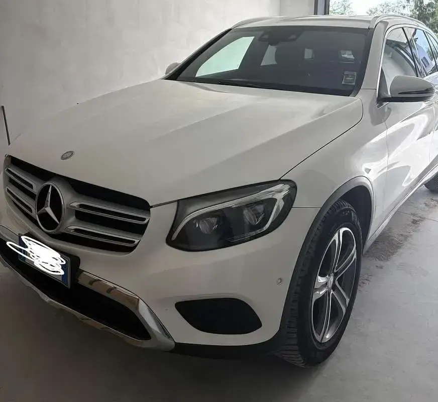 Usata Mercedes GLC220 170 CV (125 kW) 2015 Bianco SUV