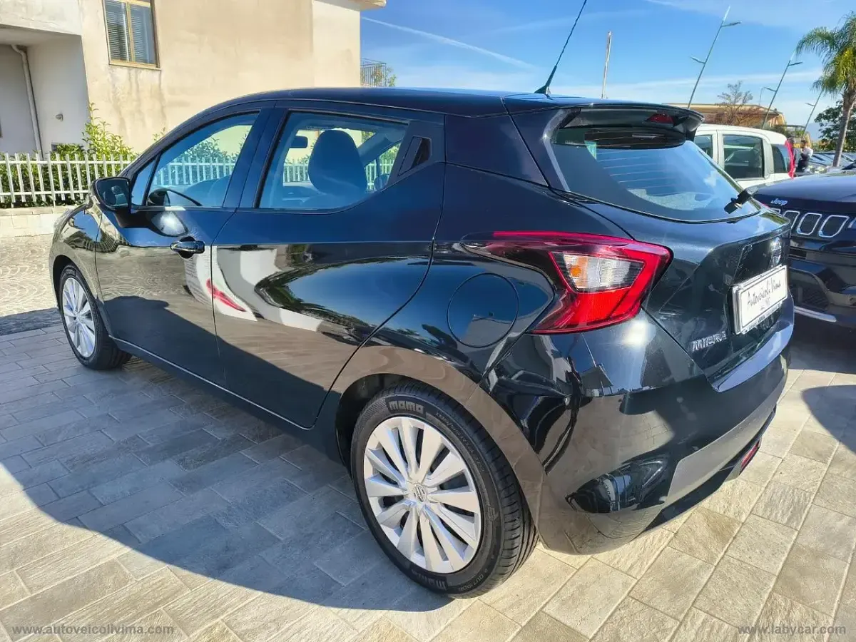 Usata Nissan Micra Acenta 92 CV (67 kW) 2021 Nero Utilitaria
