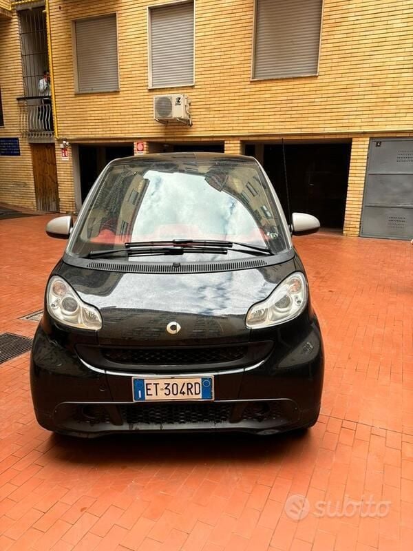Usata Smart ForTwo Coupé 61 CV (44 kW) 2013 Nero Coupé