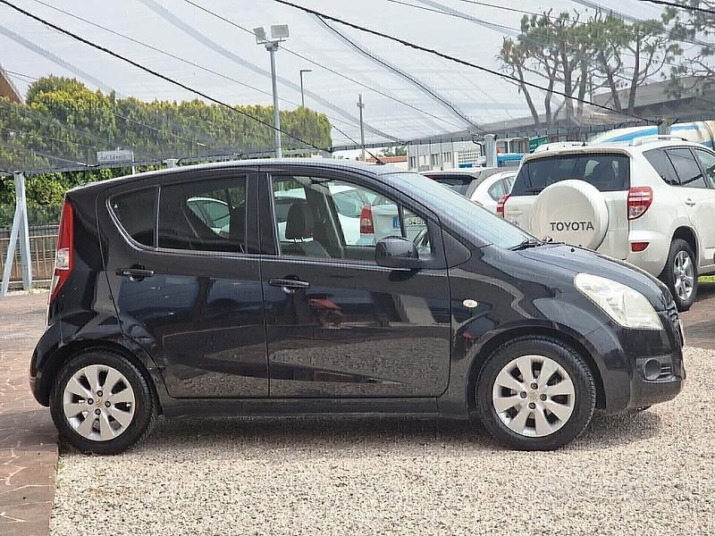 Usata Suzuki Splash 65 CV (47 kW) 2009 Nero Utilitaria