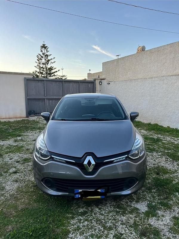 Usata Renault Clio IV 80 CV (58 kW) 2017 Grigio Berlina