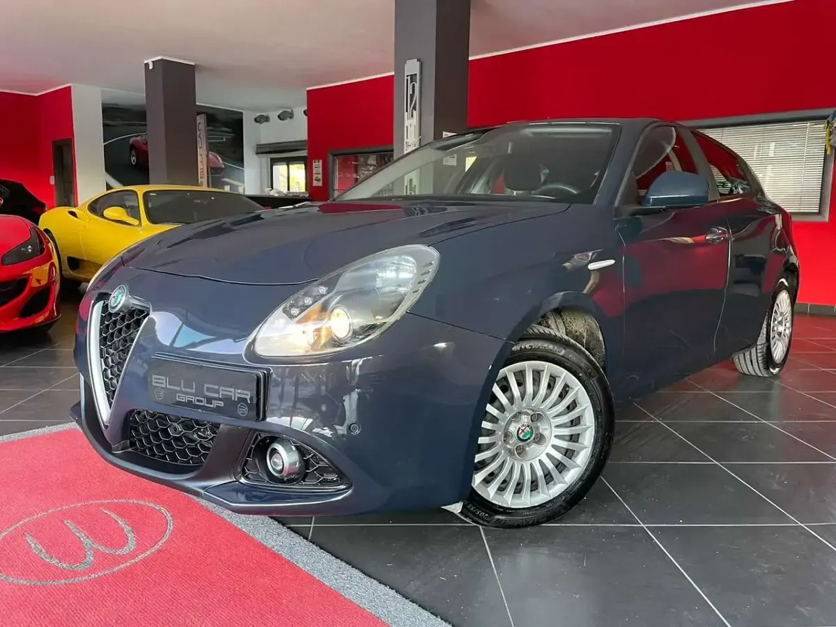 Usata Alfa Romeo Giulietta Business 120 CV (88 kW) 2018 Grigio Utilitaria