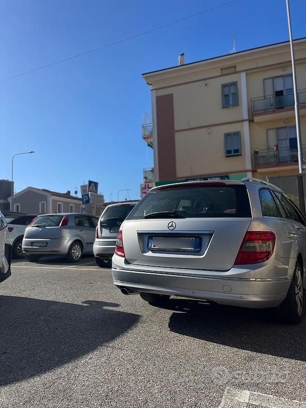 Usata Mercedes C220 Avantgarde 2008 Grigio
