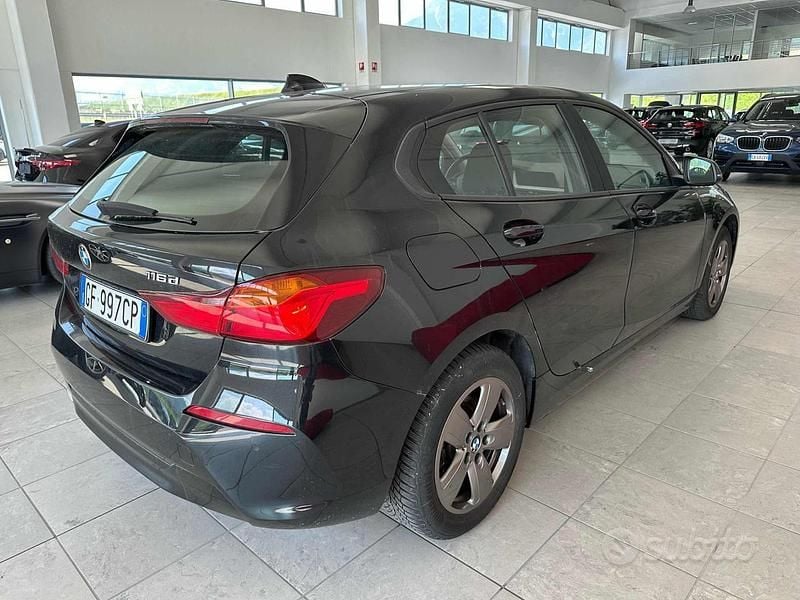 Usata BMW 116 Advantage 116 CV (85 kW) 2021 Nero Utilitaria