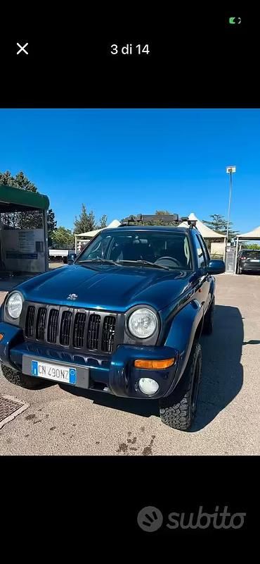 Usata Jeep Cherokee 2004 SUV