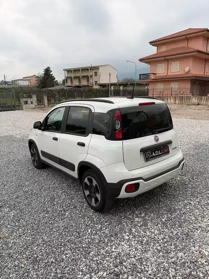 Usata Fiat Panda 69 CV (50 kW) 2025 Bianco Utilitaria