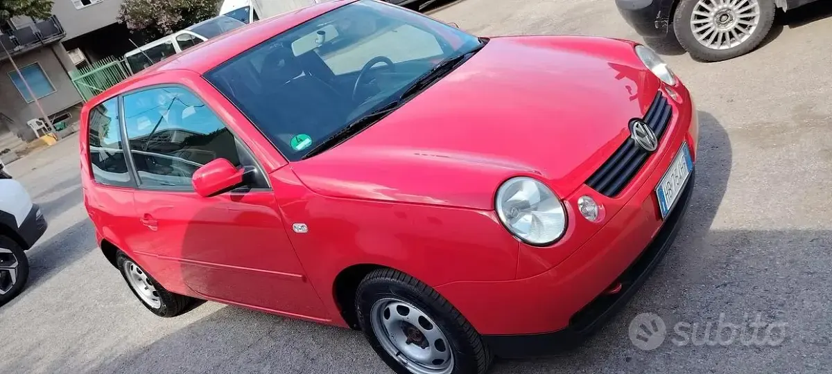 Usata VW Lupo 75 CV (55 kW) 2002 Rosso Utilitaria