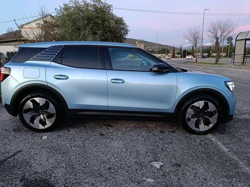 Usata Ford Explorer Extended Range 88 kW (121 CV) 2025 Blu/azzurro SUV
