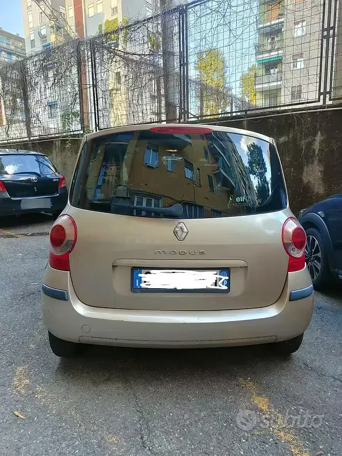 Usata Renault Modus 69 CV (50 kW) 2005 Monovolume