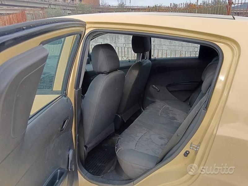 Usata Chevrolet Spark LS 68 CV (50 kW) 2014 Giallo Utilitaria