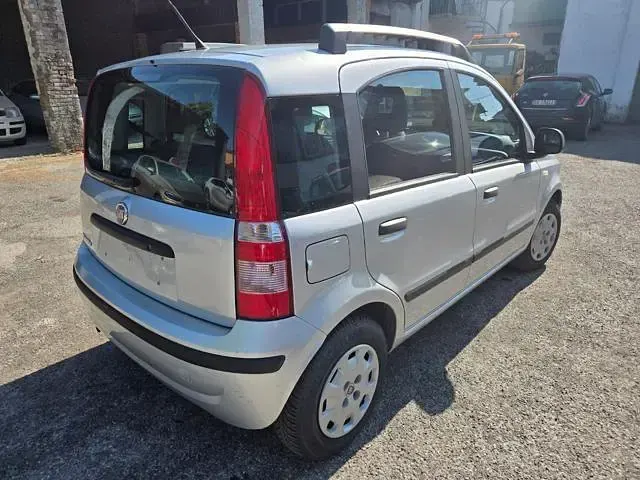 Usata Fiat Panda Classica 69 CV (50 kW) 2012 Argento Utilitaria