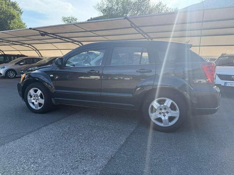Usata Dodge Caliber SXT 140 CV (102 kW) 2008 Nero Utilitaria
