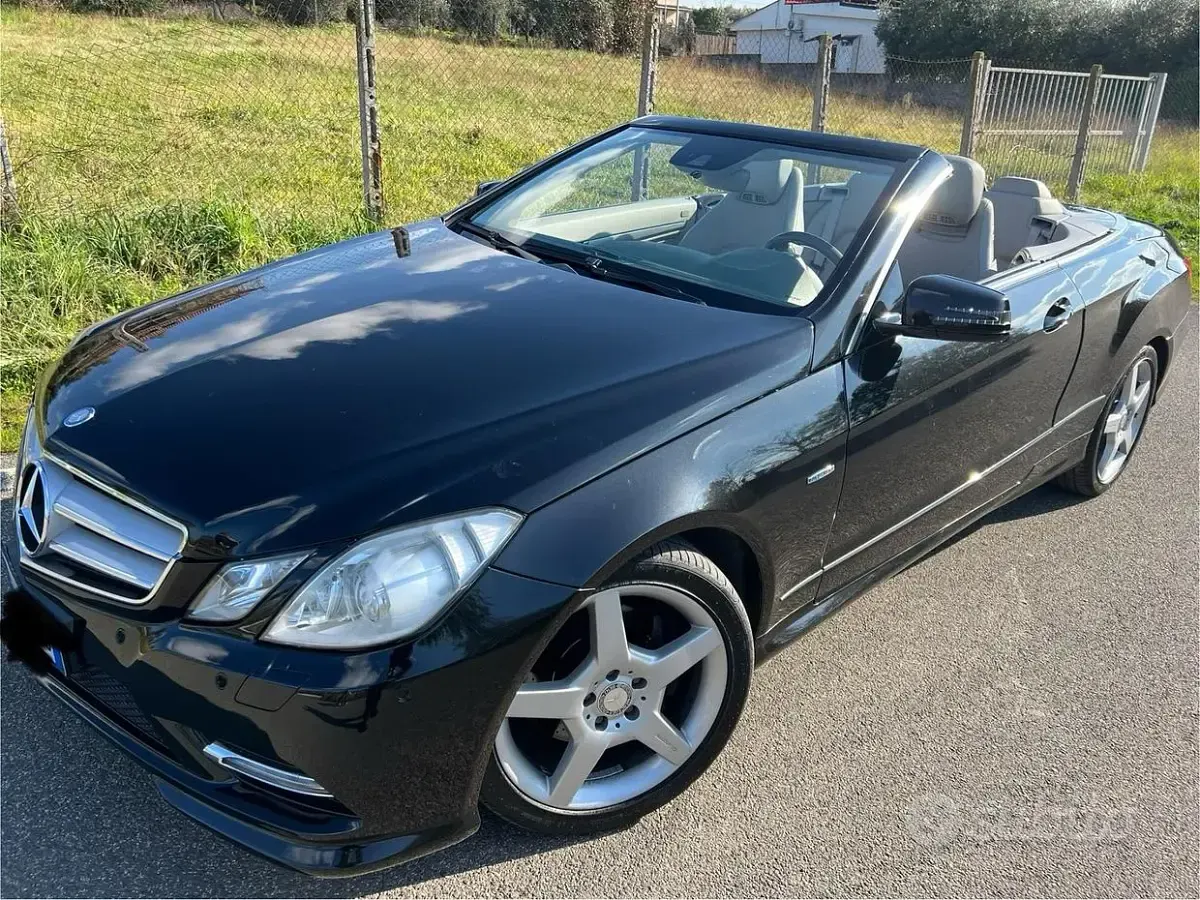 Usata Mercedes E250 204 CV (150 kW) 2012 Nero Coupé