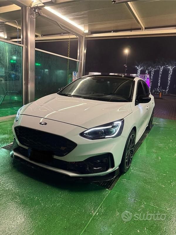 Usata Ford Focus ST-Line X 150 CV (110 kW) 2021 Bianco Berlina
