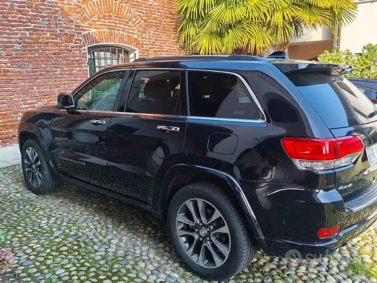 Usata Jeep Grand Cherokee 250 CV (183 kW) 2017 Nero SUV