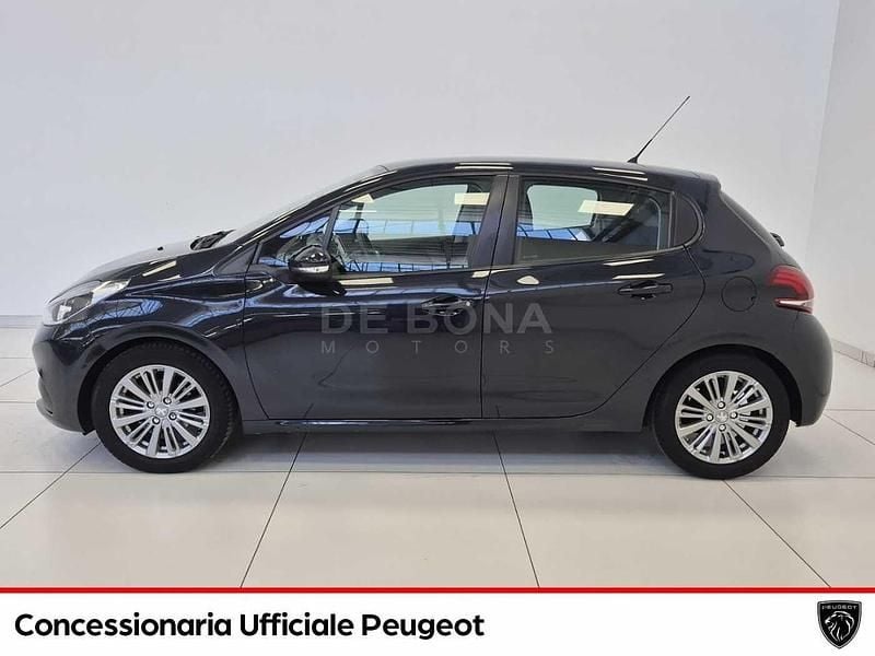 Usata Peugeot 208 Allure 82 CV (60 kW) 2017 Blu Utilitaria