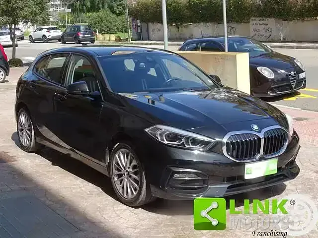 Usata BMW 116 Sport Line 116 CV (85 kW) 2020 Nero Utilitaria