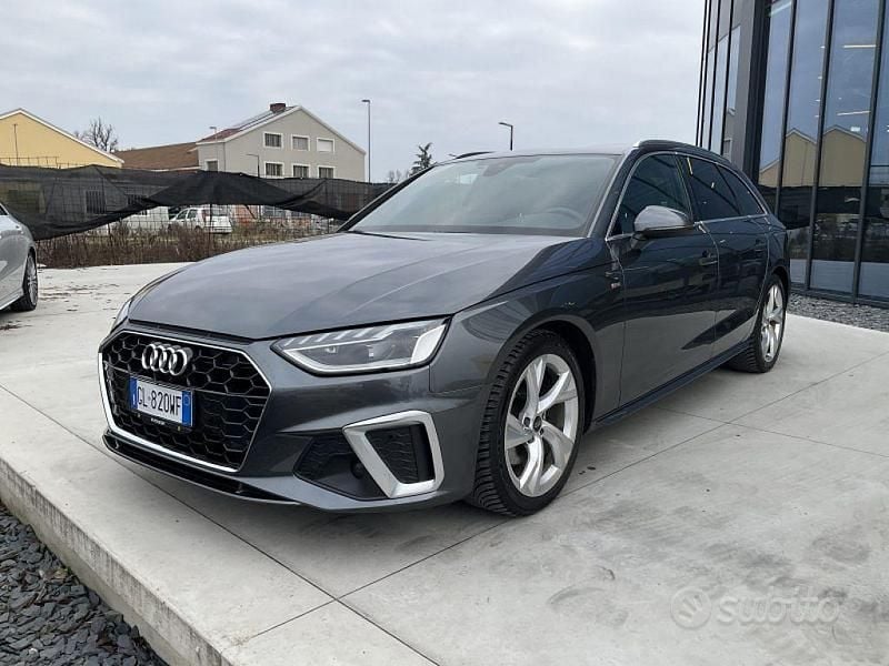 Usata Audi A4 S-Line 163 CV (119 kW) 2021 Grigio Berlina
