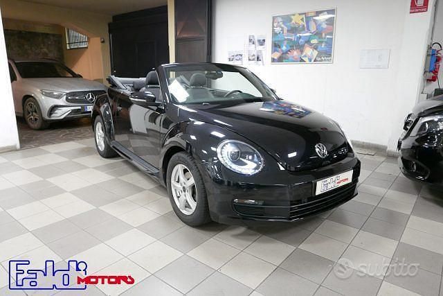 Nero Usata 2015 VW Maggiolino Design Cabrio | 18.950 € (Buon prezzo) - Immagine 1/4