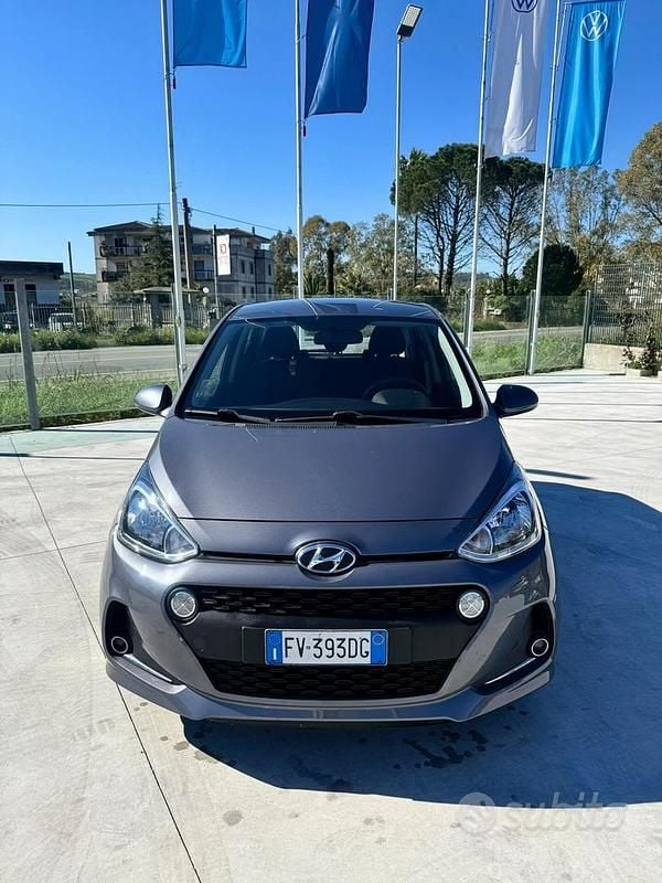 Usata Hyundai i10 69 CV (50 kW) 2019 Grigio Utilitaria