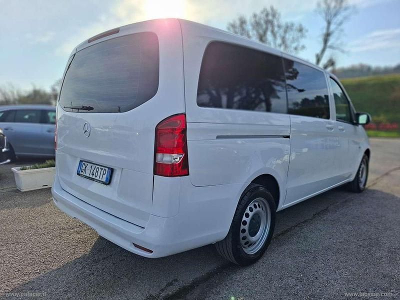 Usata Mercedes Vito 136 CV (100 kW) 2022 Bianco Furgone