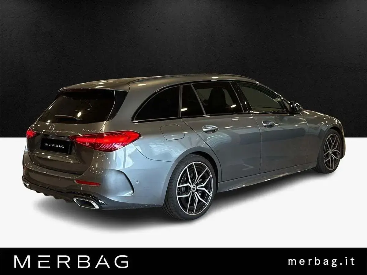 Usata Mercedes 220 Premium 197 CV (144 kW) 2023 Argento Station wagon