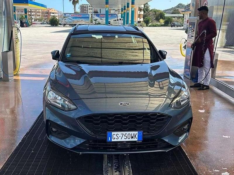 Usata Ford Focus ST-Line 120 CV (88 kW) 2024 Station wagon