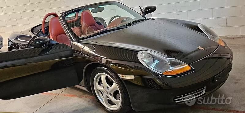 Usata Porsche Boxster 204 CV (150 kW) 1998 Nero Cabrio